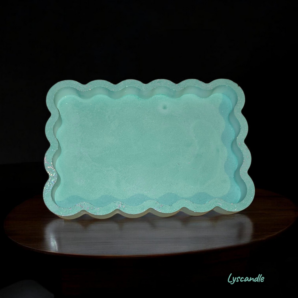 Plateau décoratif vert - fait en plâtre