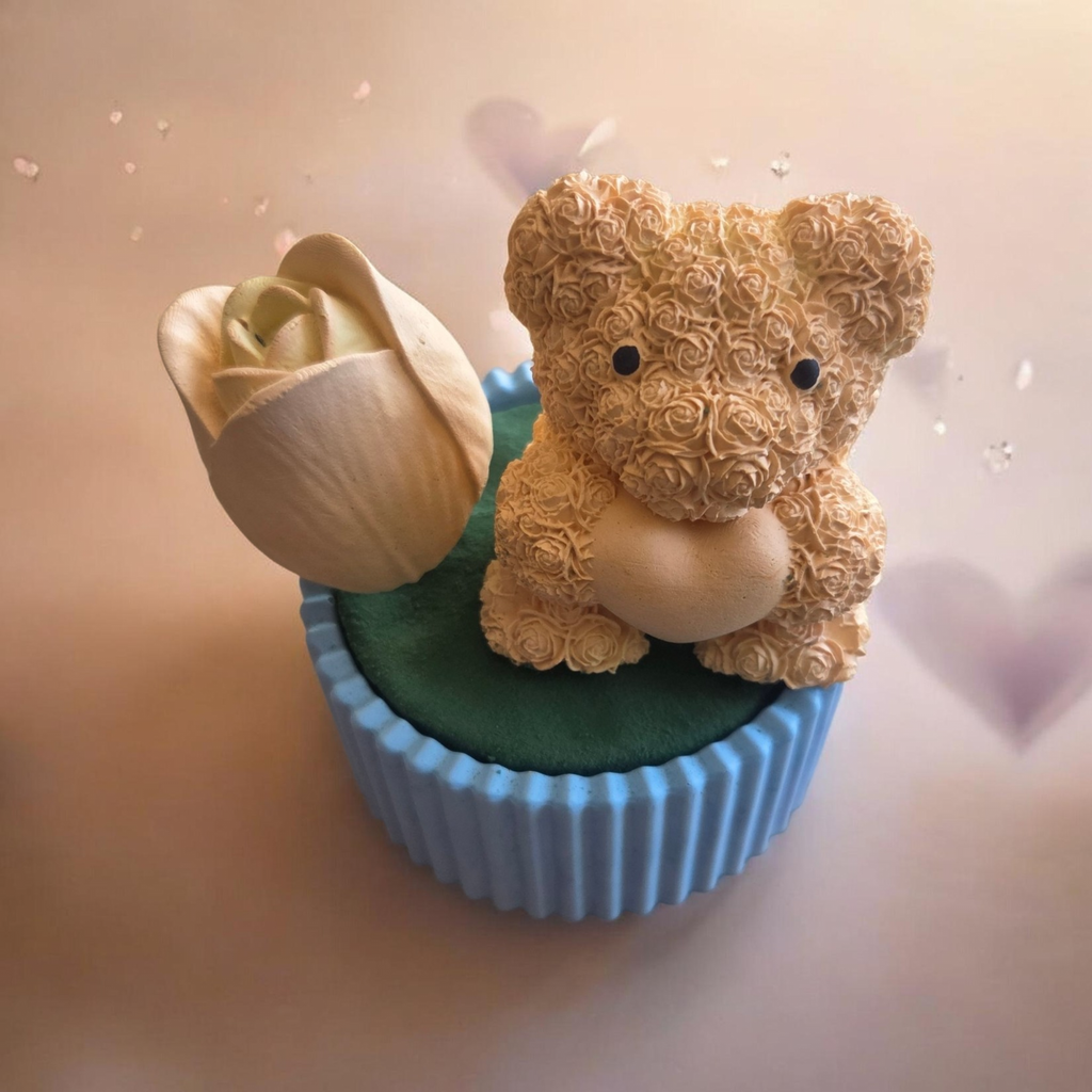 Édition limitée –Ourson fleuri Fête des Mères