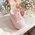 Chaussure bébé  rose en plâtre – Décoration artisanale