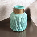 Vase en plâtre