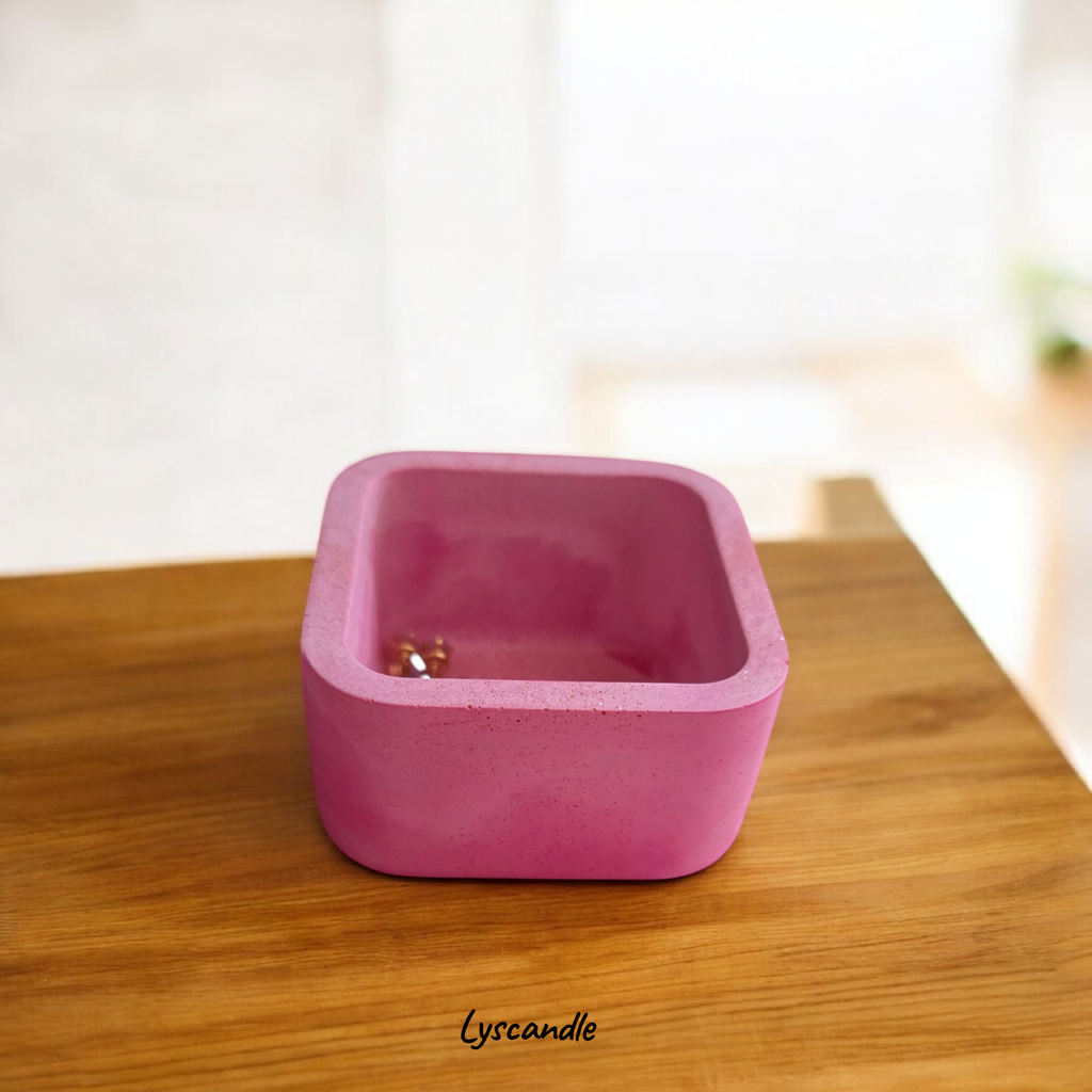 Vide-poche carré rose pailleté  Objet décoratif fait main