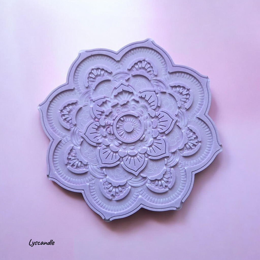 Plateau décoratif en plâtre – Motif mandala